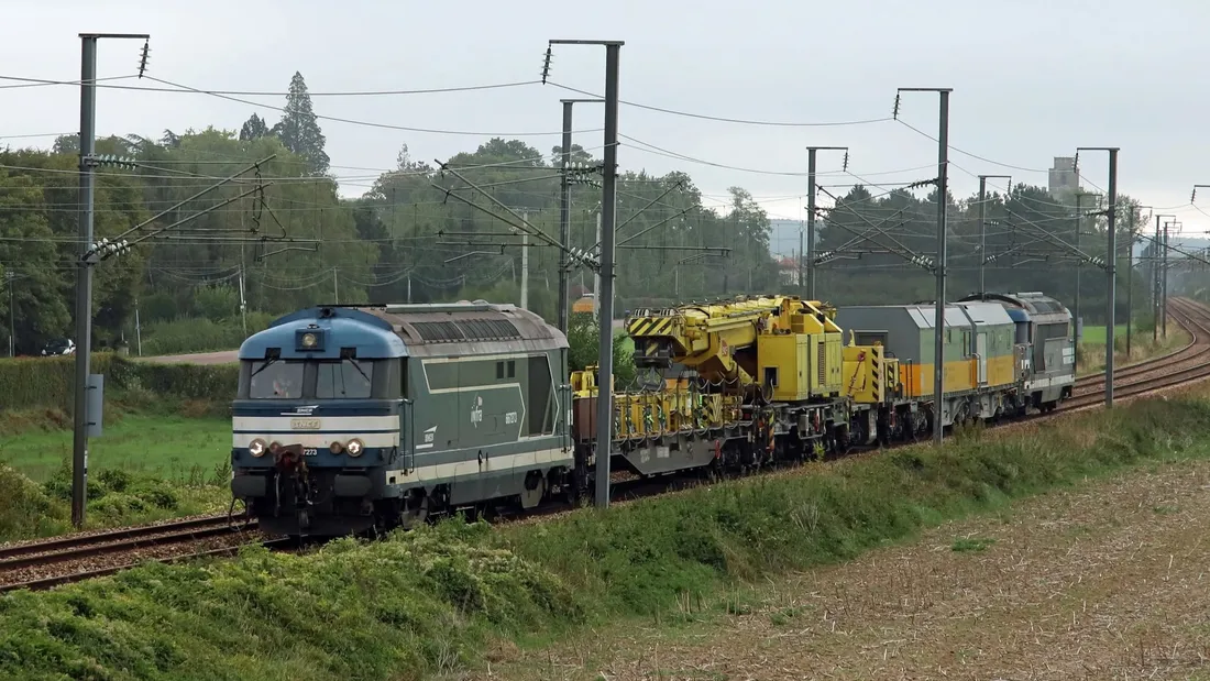 Grue relevage train