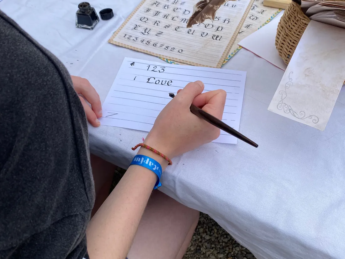 Parmi les ateliers, la Calligraphie