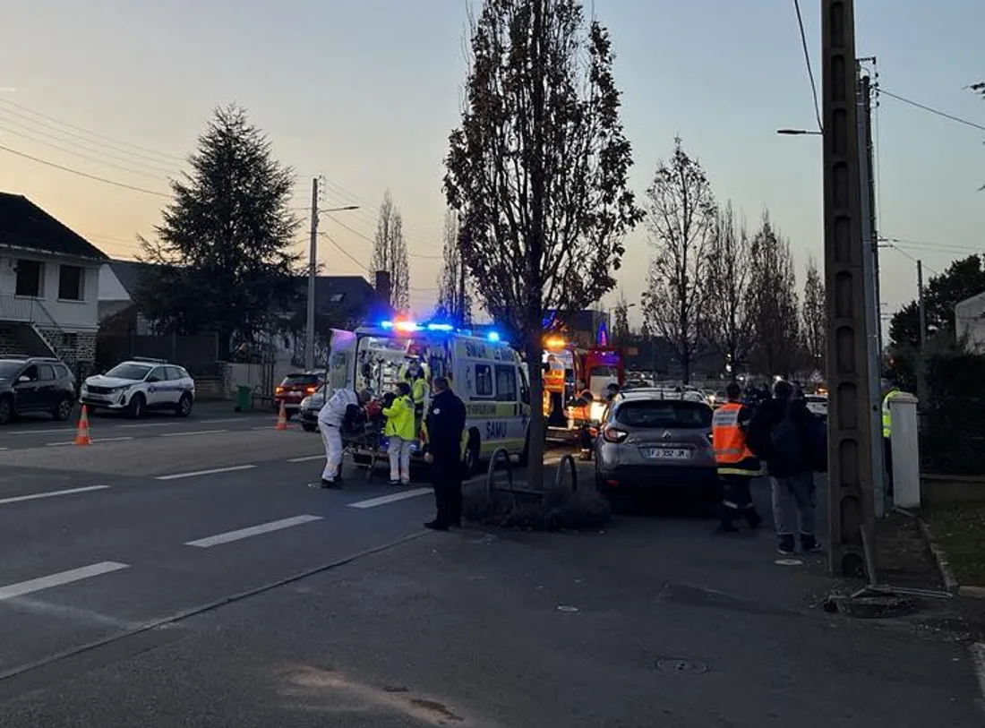 Accident au Mans sur l'avenue Rhin-et-Danube
