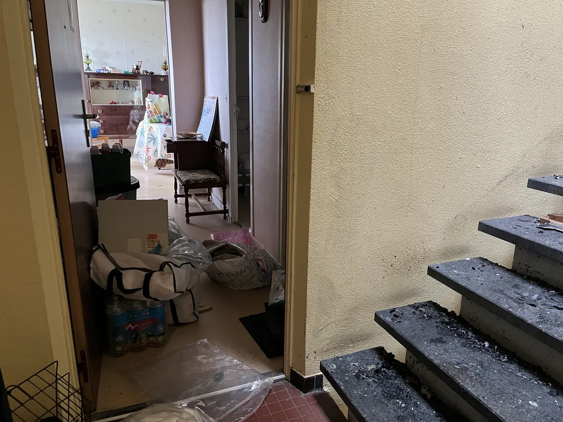 En avril 2025, un incendie a détruit le dernier étage d'un immeuble à Coulaines.