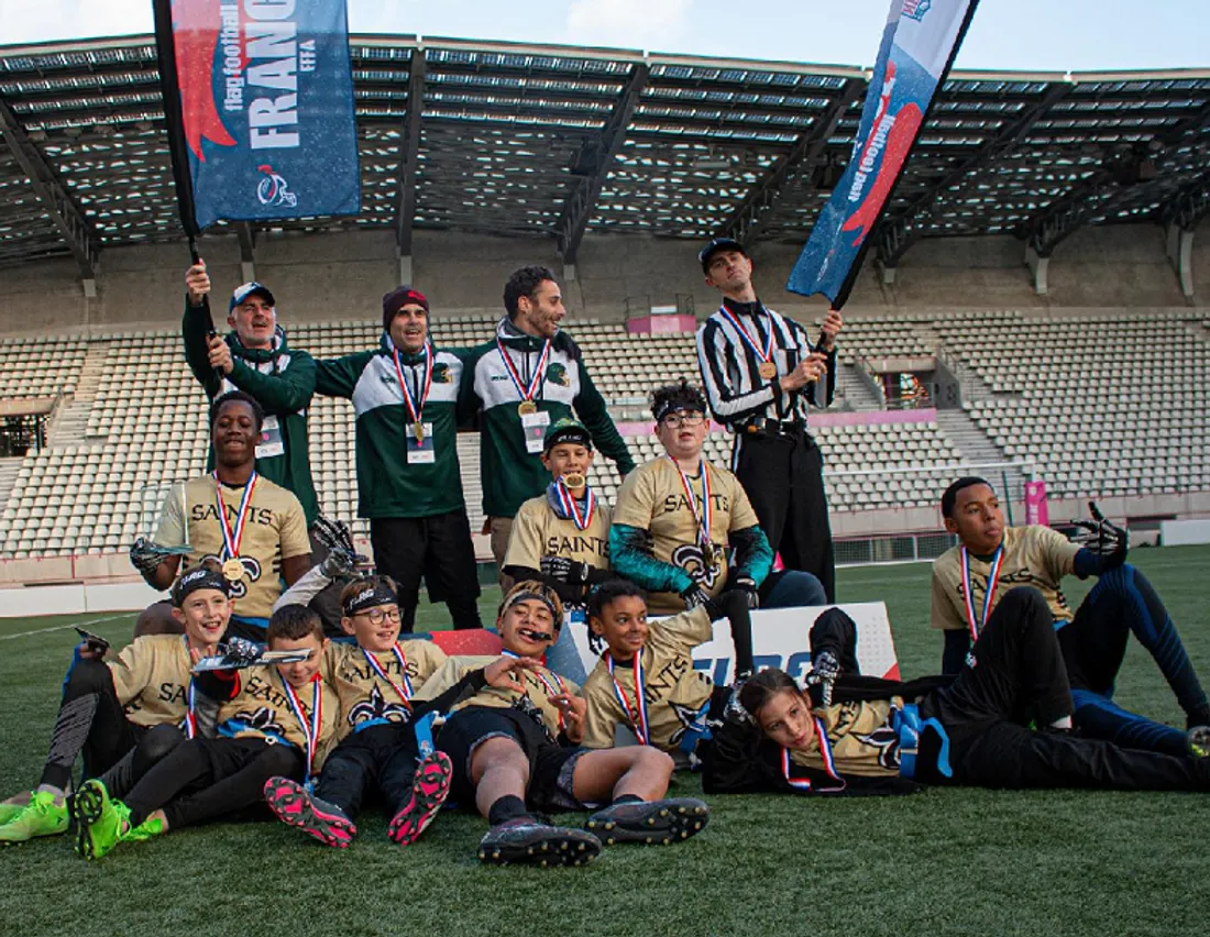 Caïmans 72, l'équipe U12, qualifiée en flag football