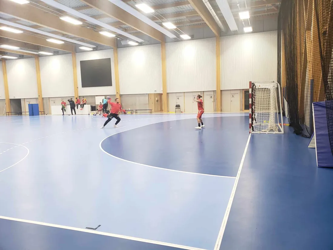 Le Caen Handball à l'entraînement, avant le derby contre Cherbourg