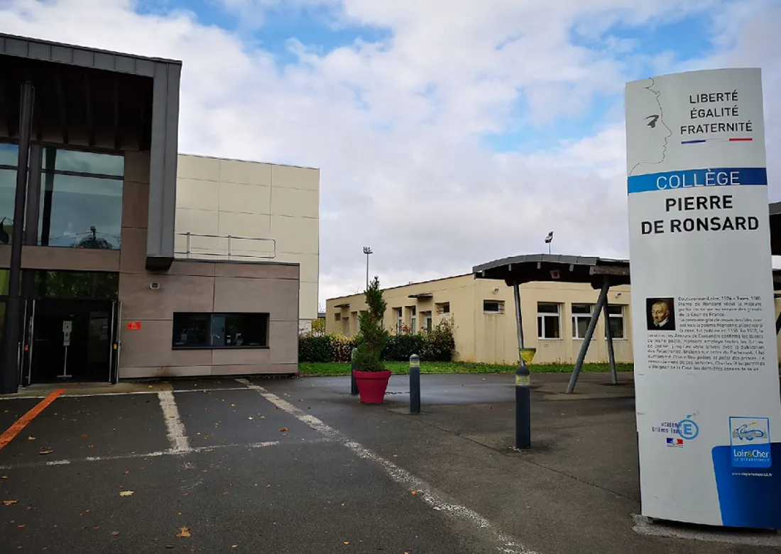 A Mer, le collège Pierre-de-Ronsard