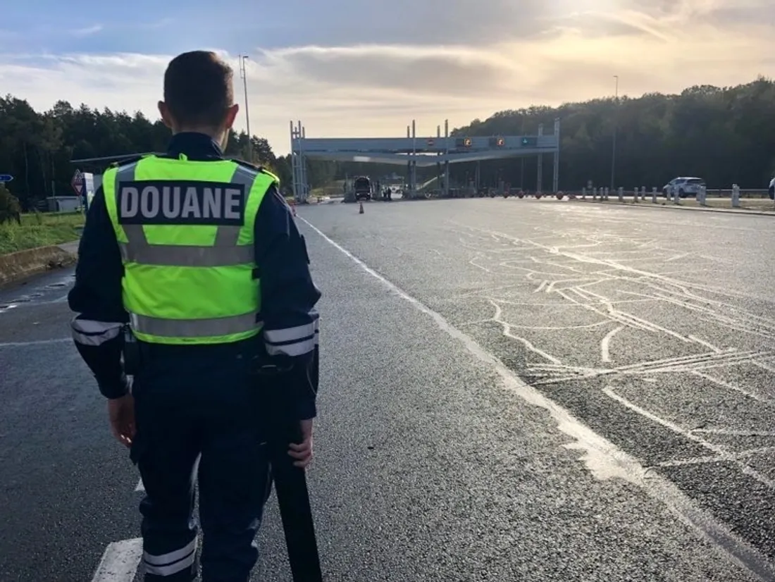 Agent des douanes, en Sarthe