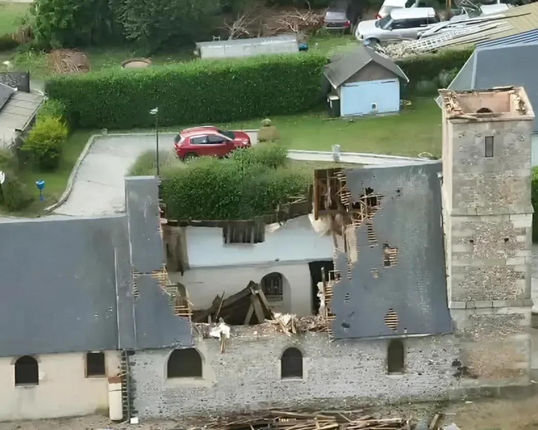 A Valailles, l'église a été frappée par la foudre