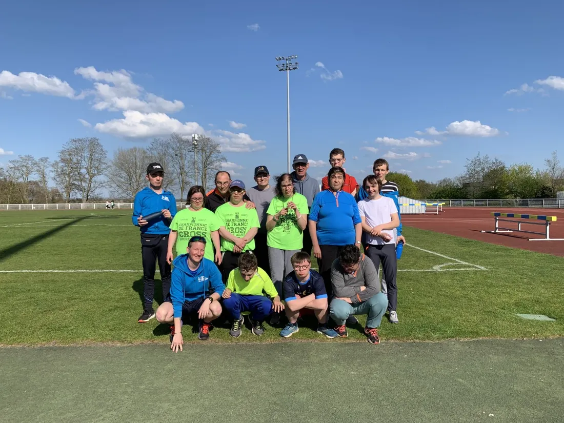 L'équipe compétition de sport adapté du Mans Athlétisme 72 