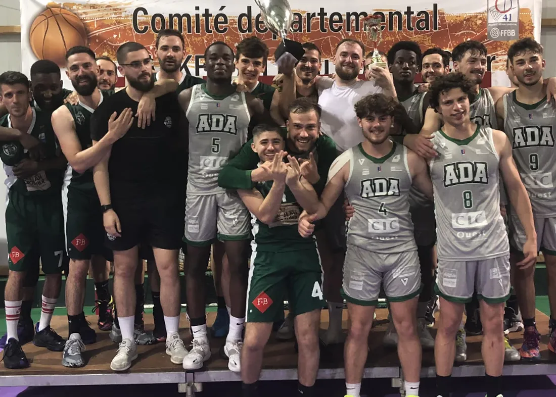 Les deux équipe finalistes