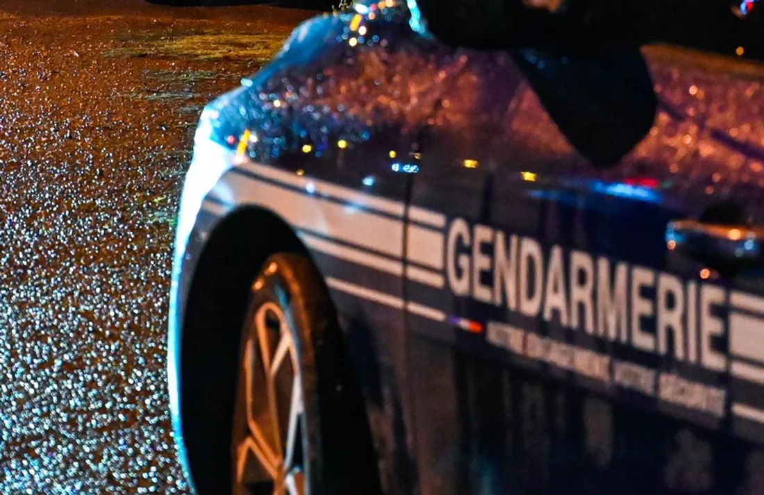 Véhicule de gendarmerie