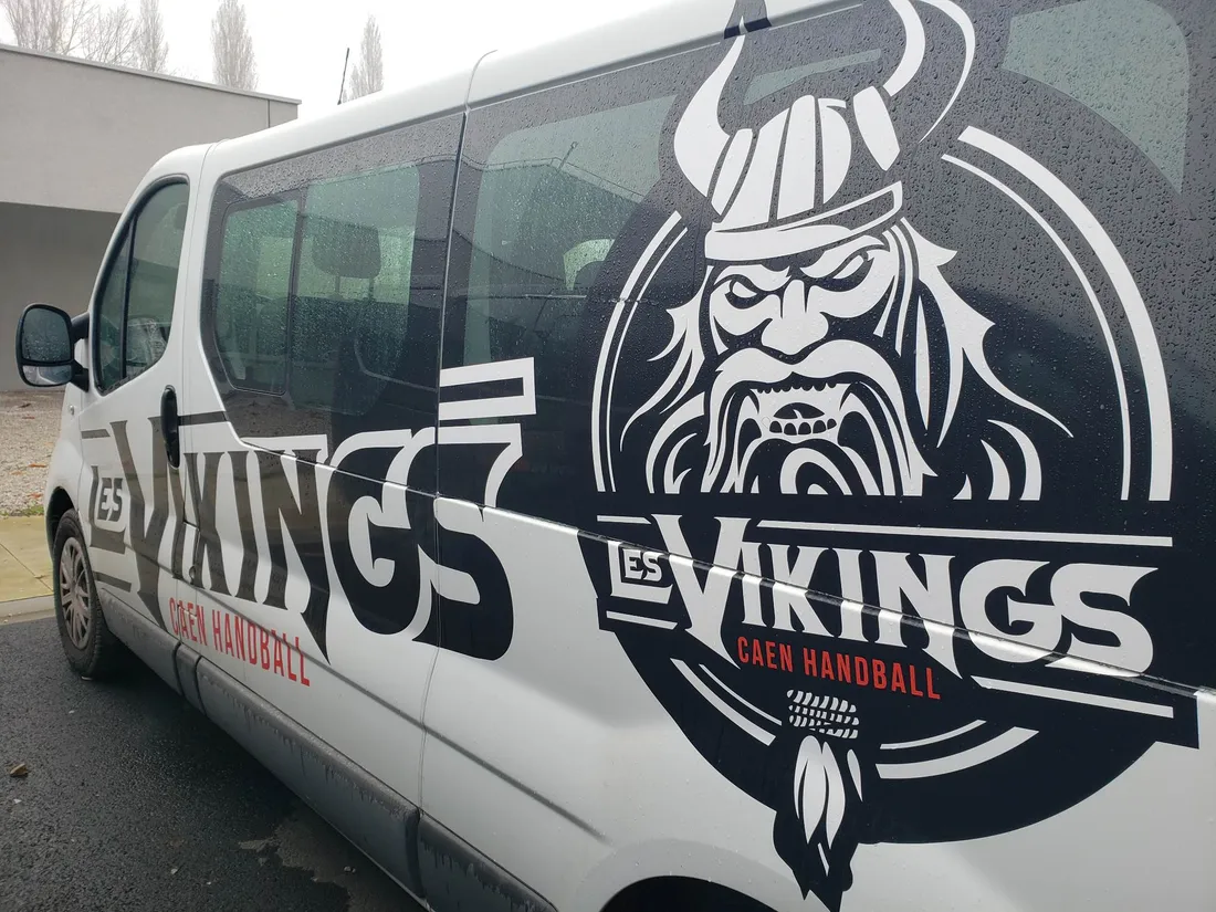 Véhicule du Caen Handball
