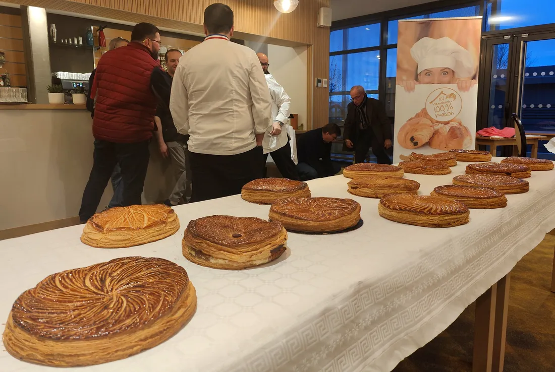 Une quinzaine de galettes a concouru le 4 janvier à Blois pour le titre 2024.