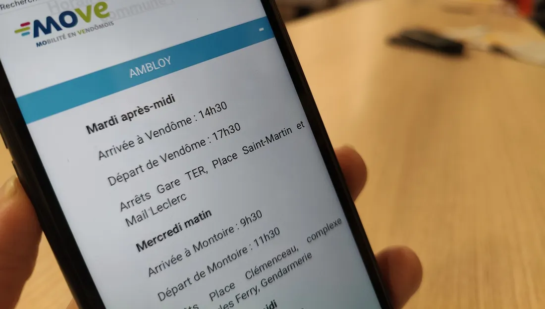 Il suffit de télécharger l'application Karos sur son smartphone pour bénéficier de Move Covoiturage.
