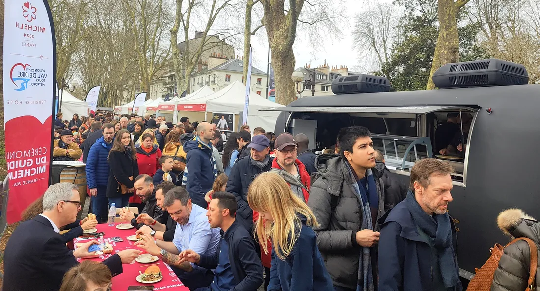 Difficile de se frayer un chemin parmi les étals...