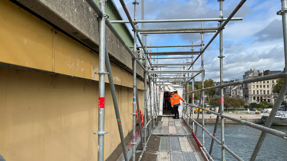 Pont Guillaume-le-Conquérant échafaudage 