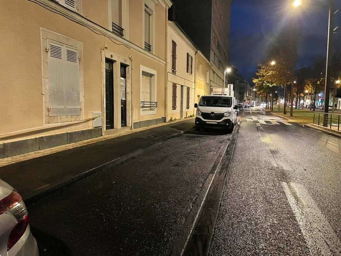 Feu voitures traces 2