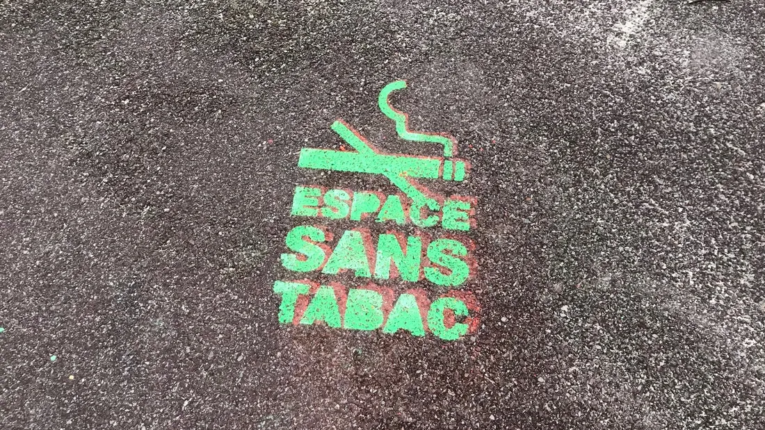 Au Grand-Quevilly, un espace sans tabac devant l'école Césaire Levillain