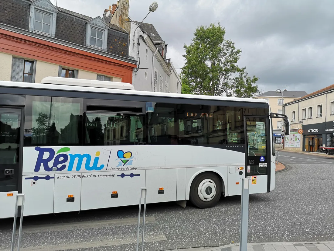 Il manque entre 20 et 25 conducteurs de car pour assurer les liaisons scolaires dans la région.