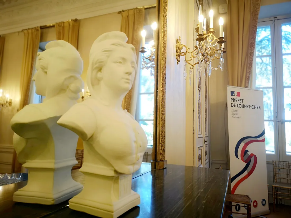 Les Mariannes du civisme ont été remises aux communes où l'on a le plus voté en 2022.