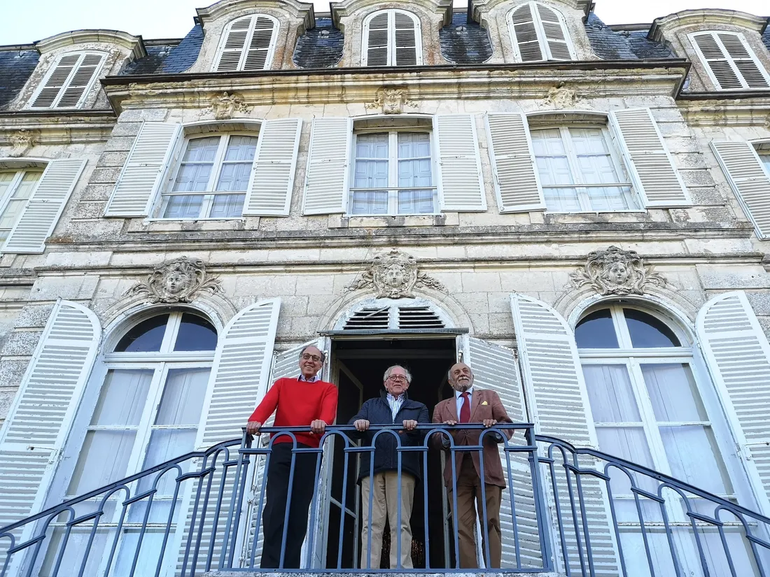 Guy du Pavillon, Charles de Boisfleury et Claude Doucet ouvrent leurs châteaux à la visite.