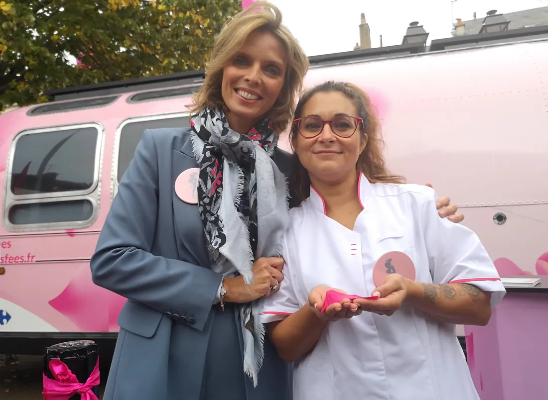 Sylvie Tellier accompagnée d'Adeline, socio-esthéticienne.