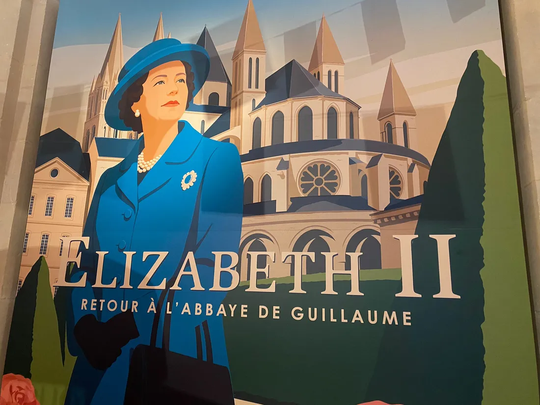 L'exposition sur Elizabeth II à Caen