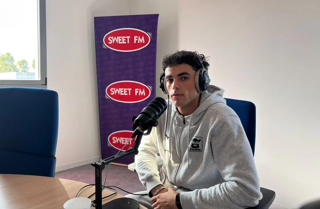 L'arrière gauche du Caen Handball Adam Gnago