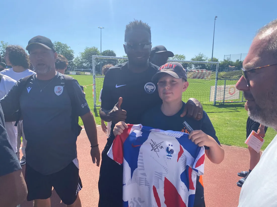 Blaise Matuidi + fan