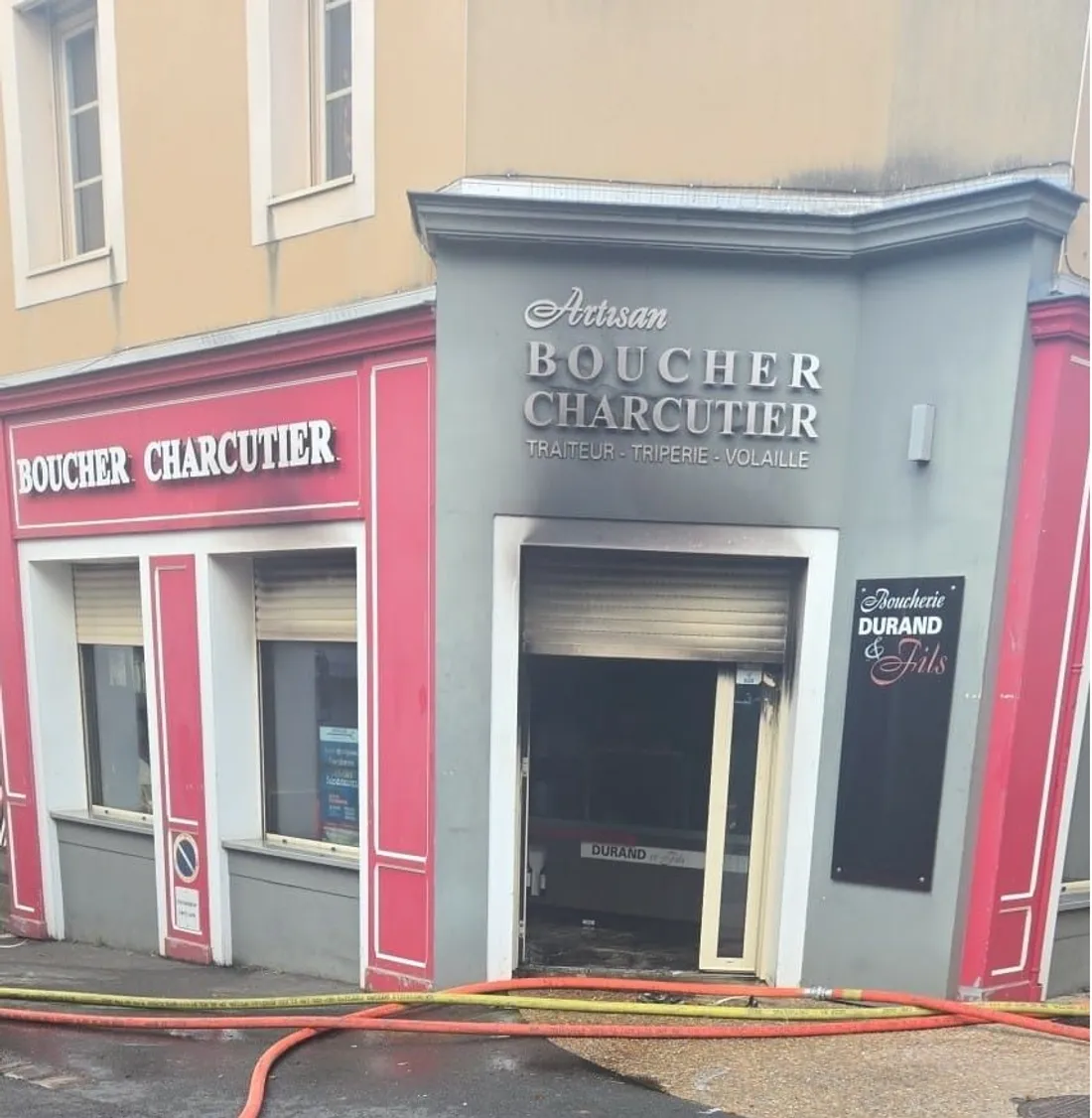 Un incendie a détruit la boucherie Durand, à Fresnay-sur-Sarthe, ce jeudi 20 novembre 2025.