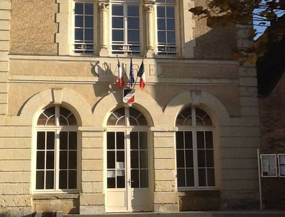 A Courdemanche, la mairie