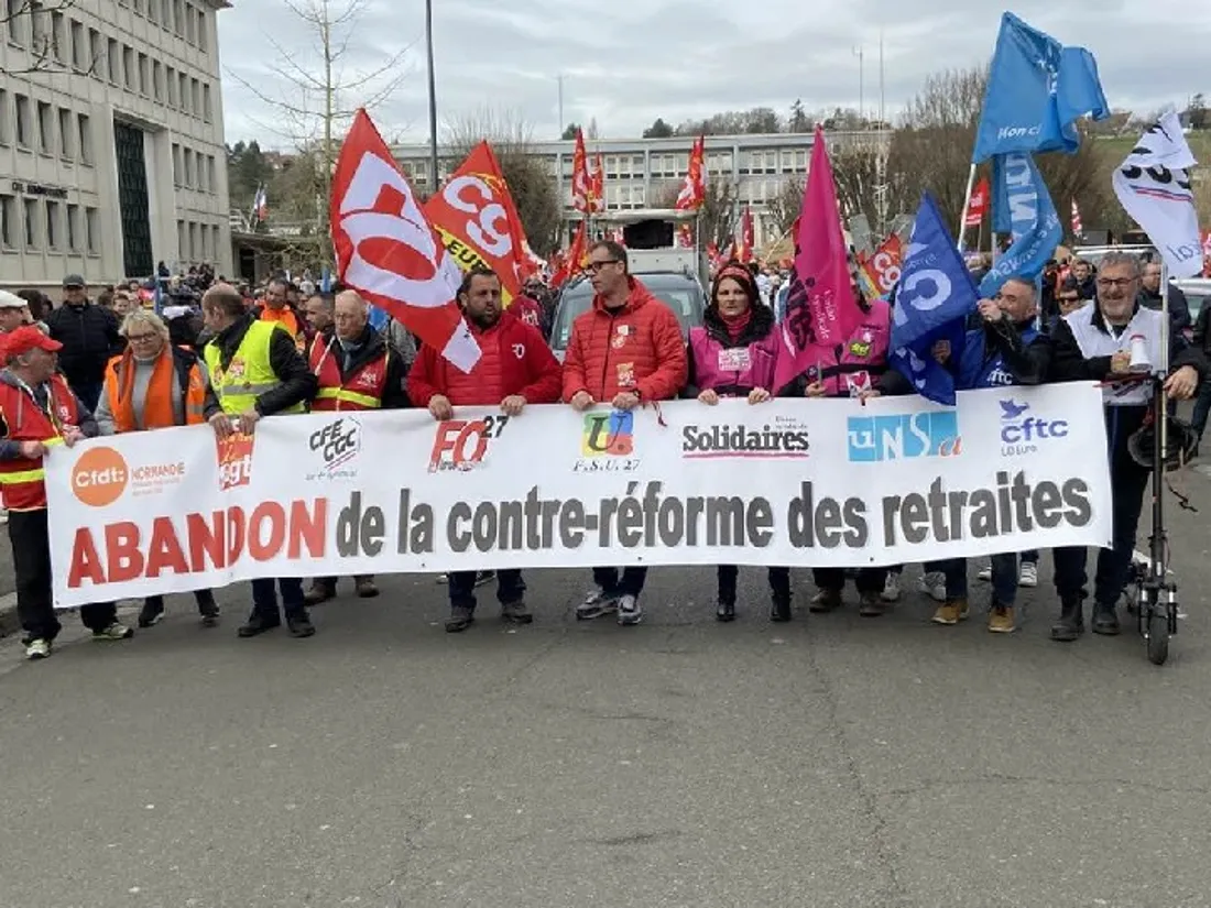Manifestation dans les rues d'Evreux