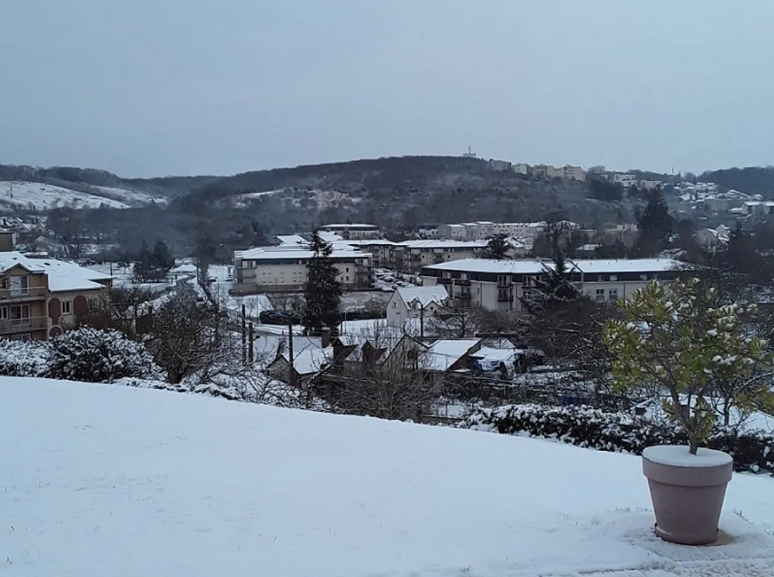 Il a neigé sur Evreux : c'est tout blanc, tout joli