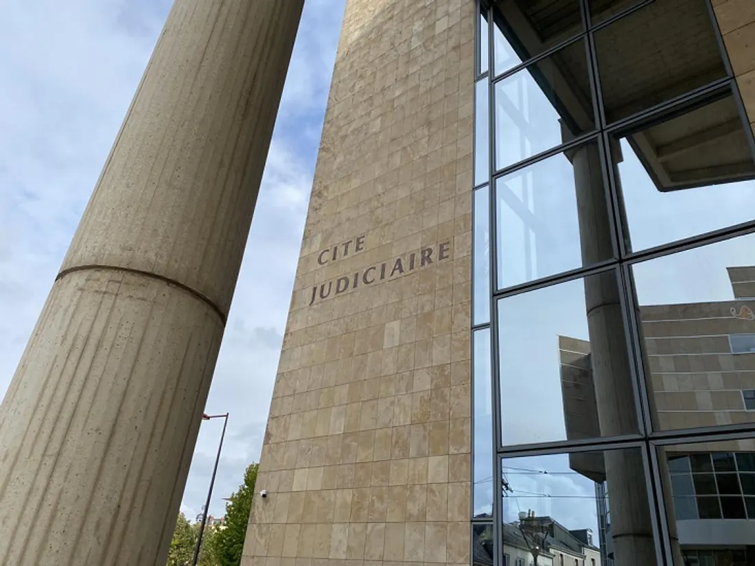 Palais justice du Mans