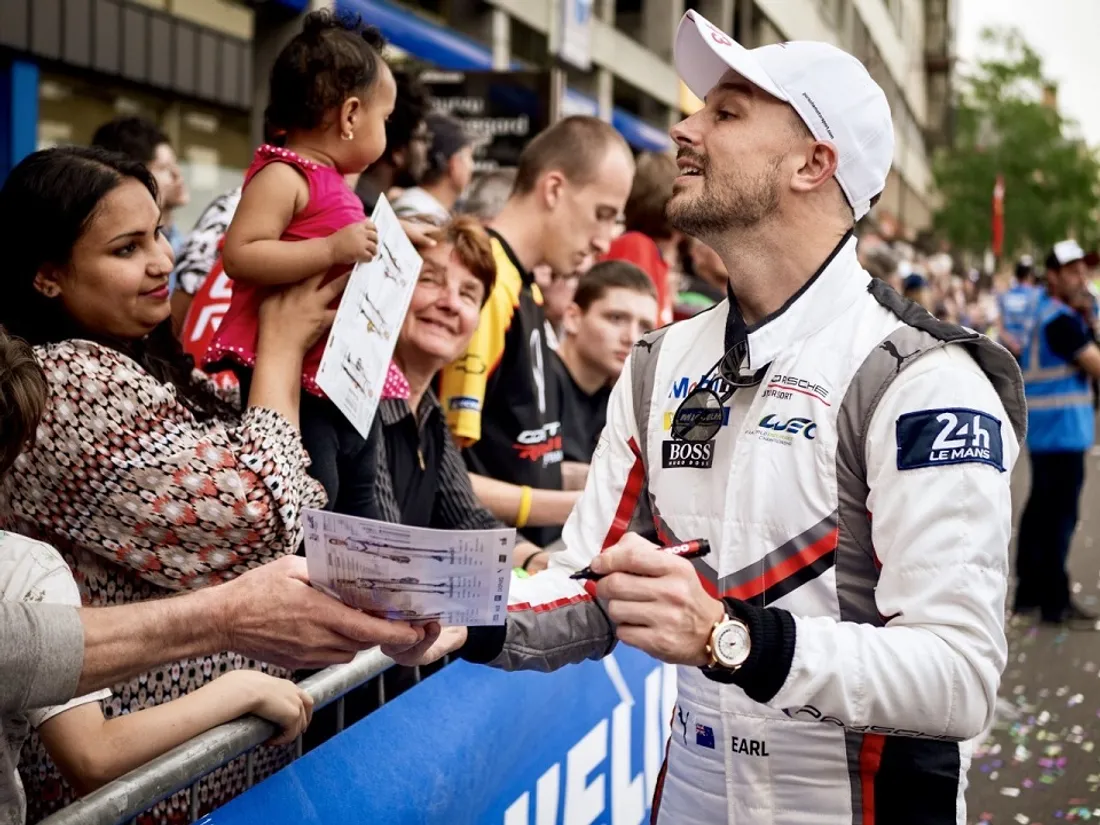 La parade des pilotes, grand moment en amont de la course