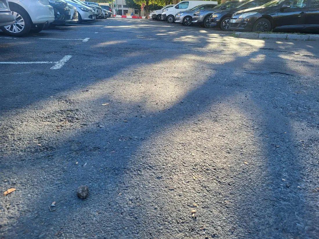 Un parking à Caen