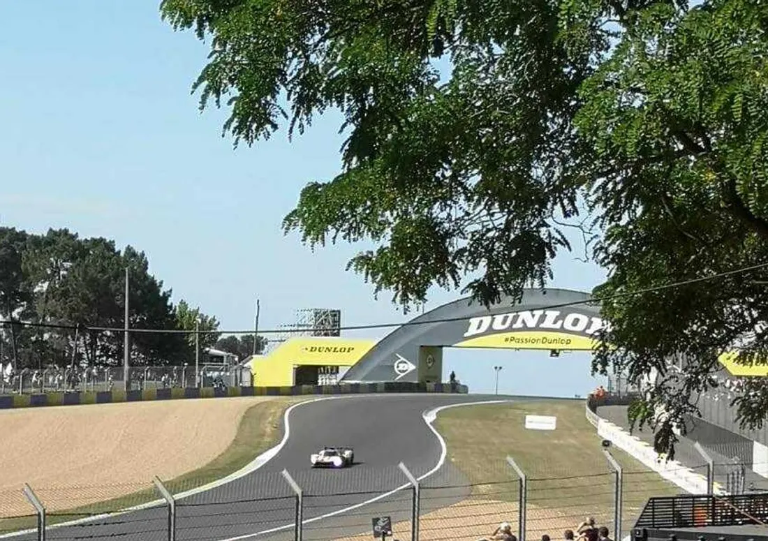 L'actuelle passerelle Dunlop