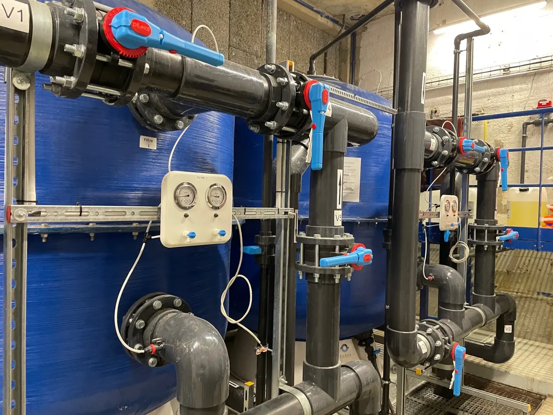 L'intérieur de la piscine Pierre de Coubertin au Mans