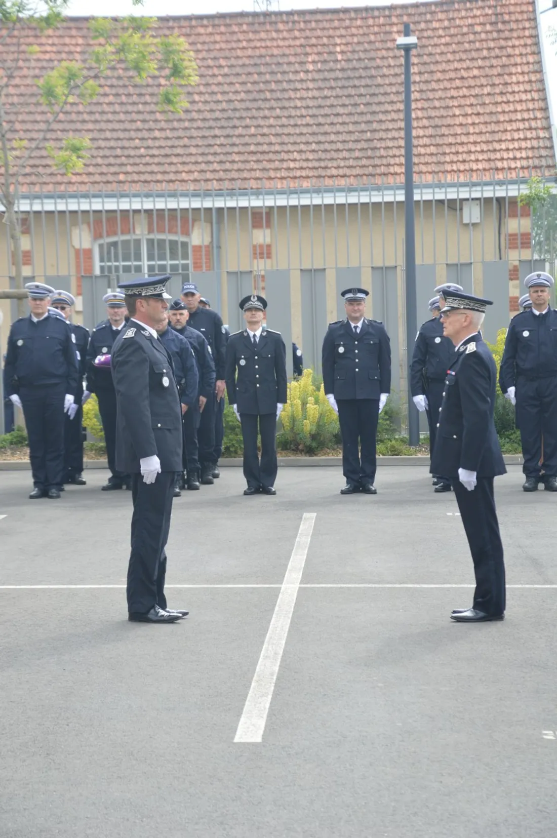 Cérémonie à l'hôtel de police au Mans