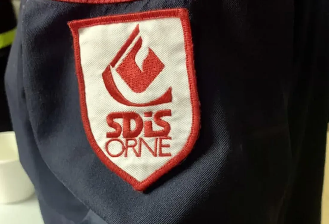 Orne : une voiture s'encastre dans un mur