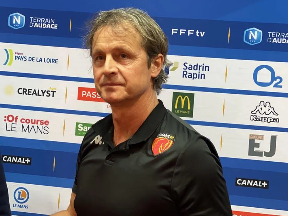 Reginald Ray mis à pied