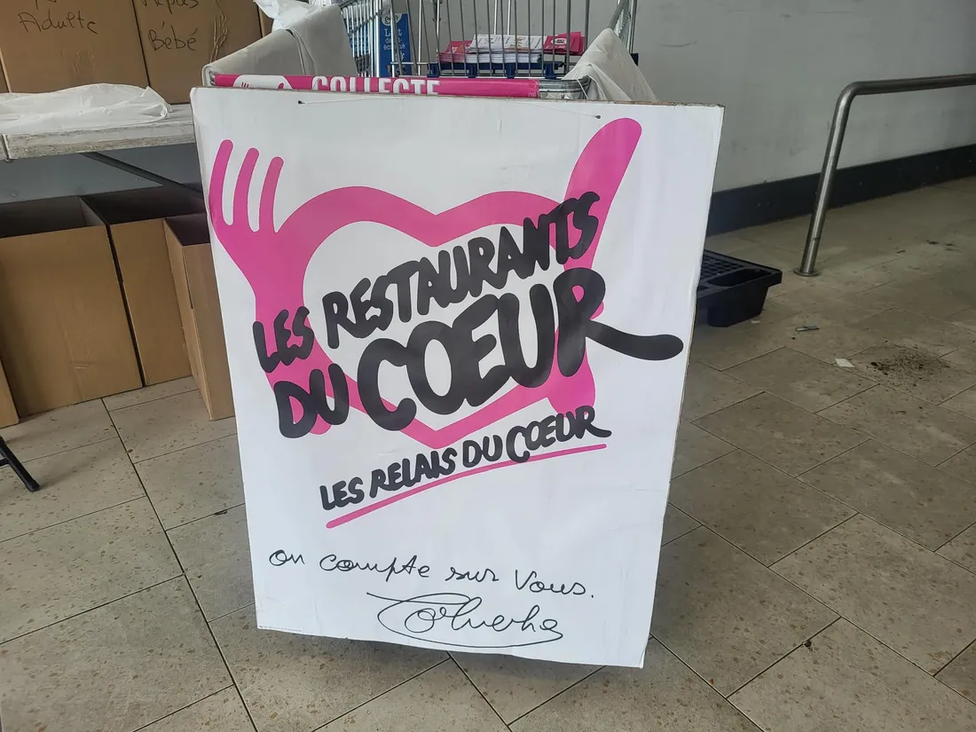 Un chariot de courses