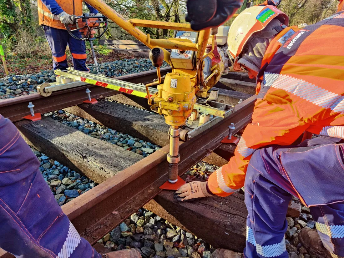 Travaux ligne Chateau-Gontier Sablé-sur-Sarthe