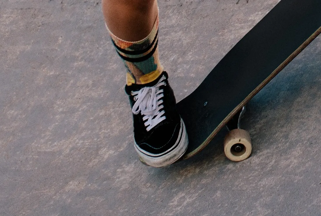 Gros plan sur un skate board, et oui !