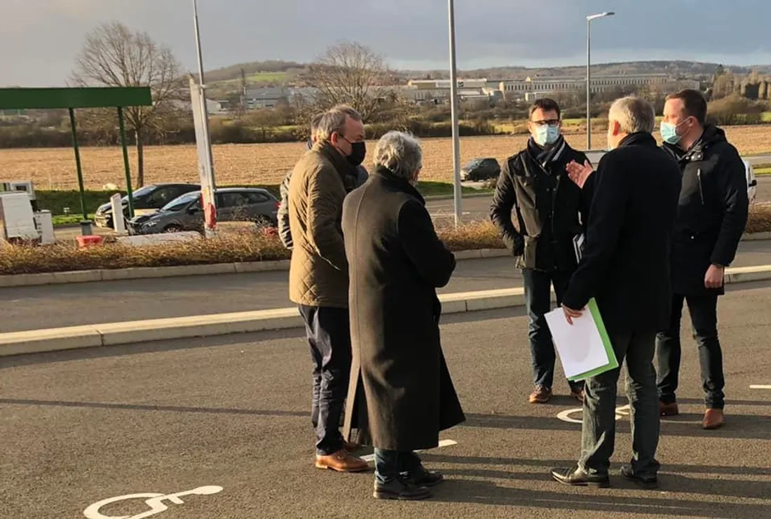 Au Theil-sur-Huisne, peut-être bientôt une borne de recharge électrique de plus
