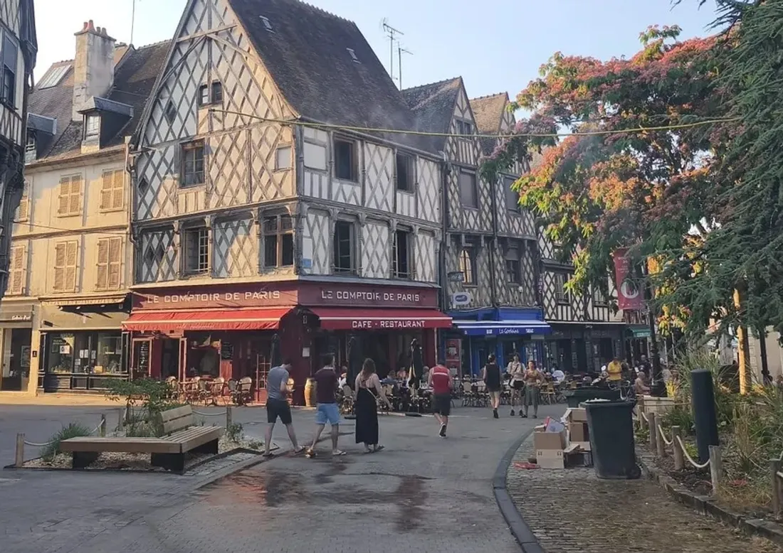 Bourges