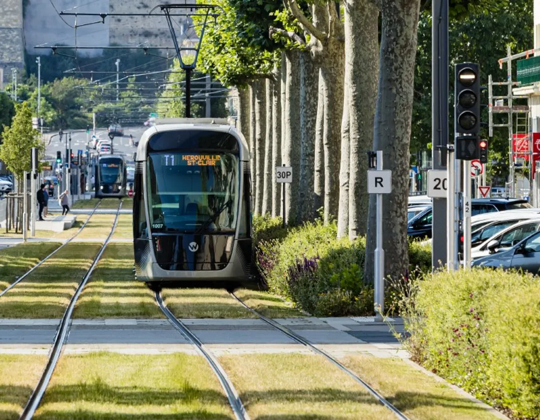A Caen, le tramway