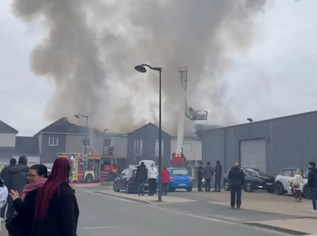 Incendie à Val-de-Reuil