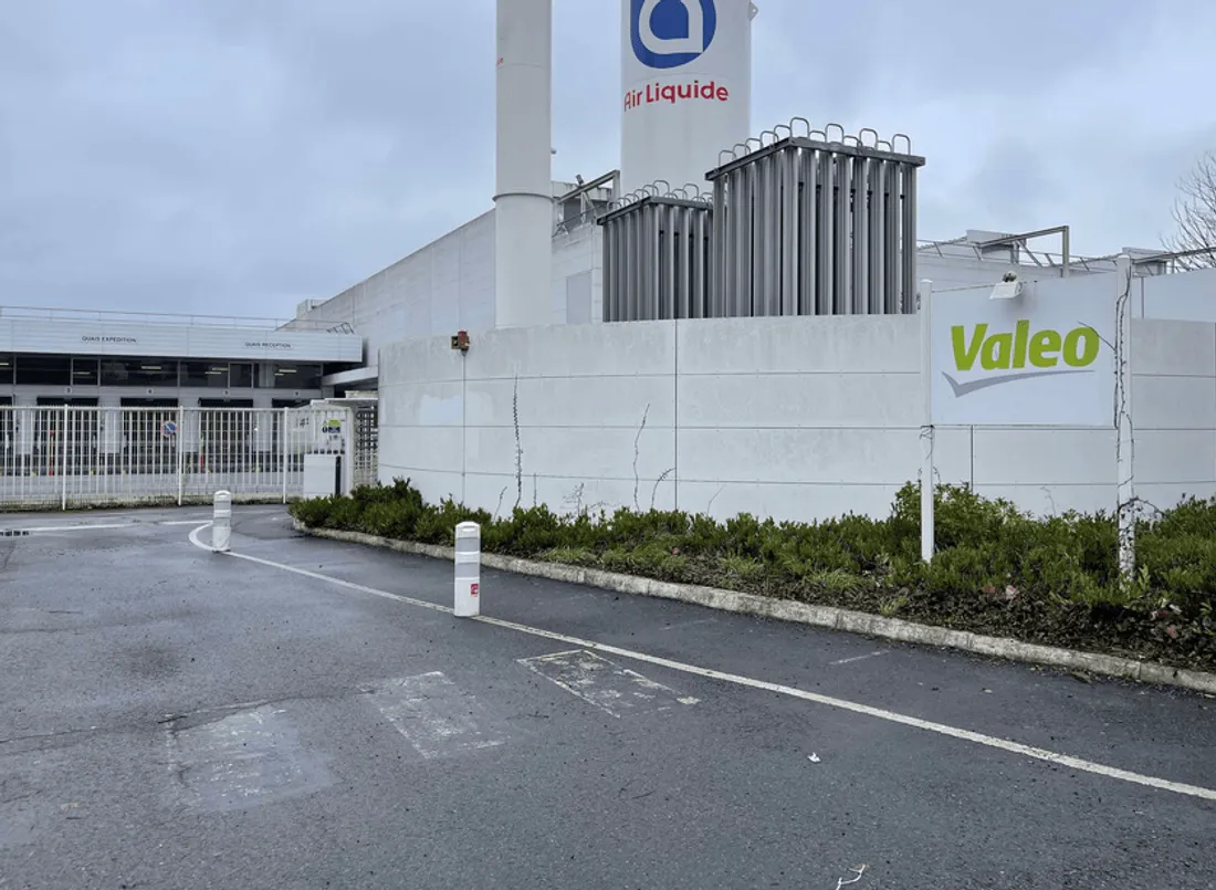 L'entrée de l'usine Valeo à La Suze-sur-Sarthe