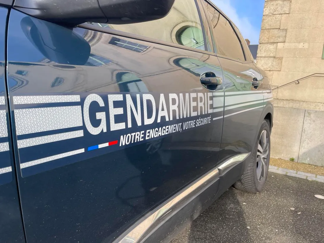 Eurêka aux petits soins avec gendarmes et pompiers 