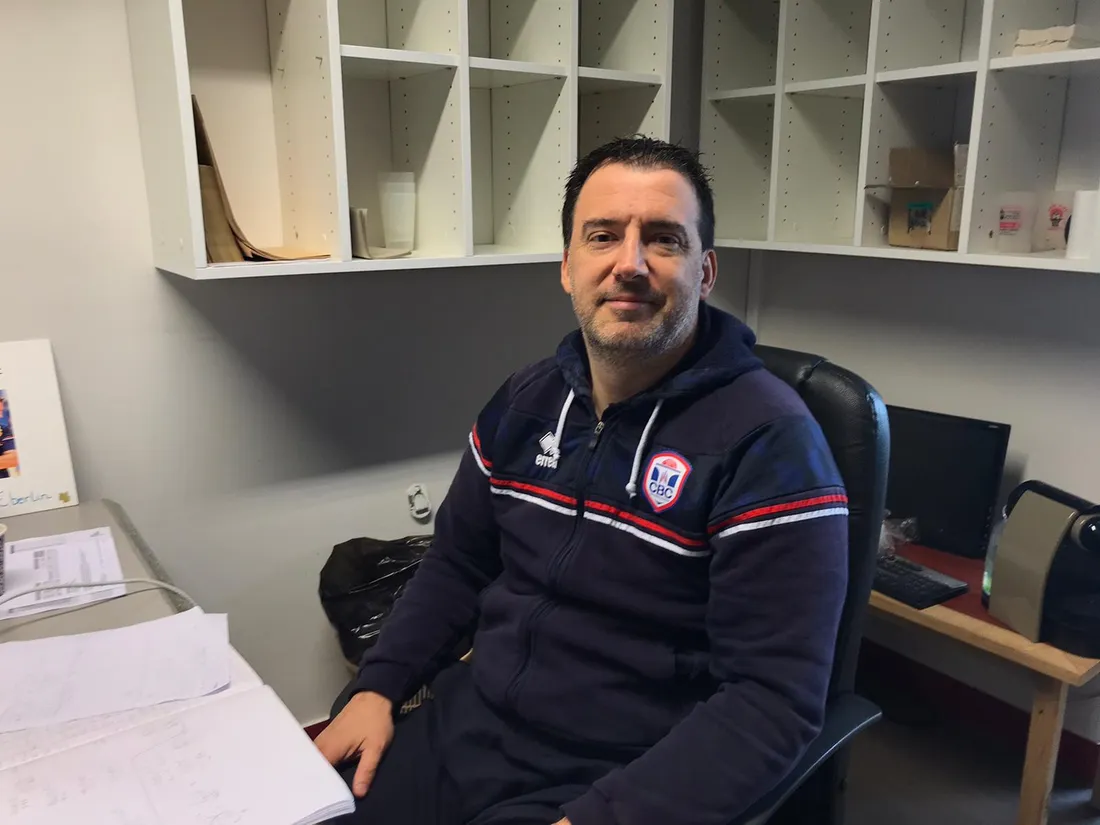 L'entraîneur de basket Stéphane Eberlin