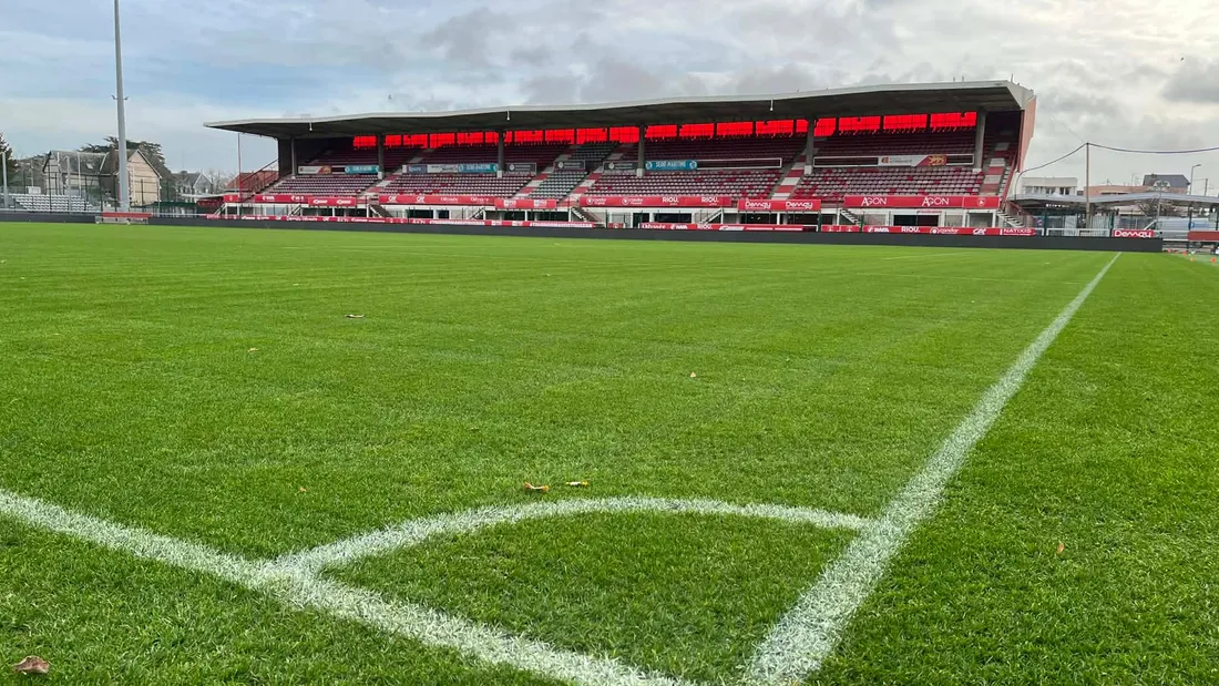 Entretien du stade Diochon