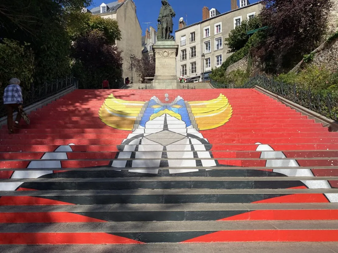 Goldorak Escalier Denis Papin Blois